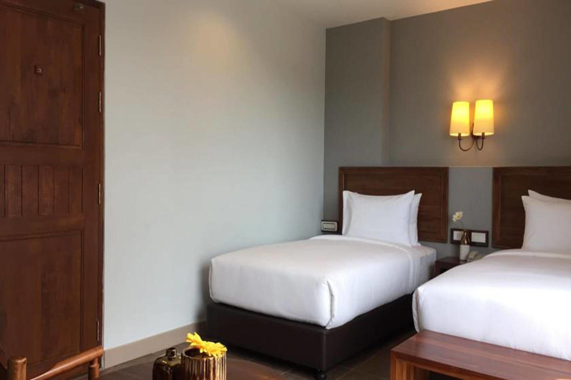 Carunda Hotel Ban Nong Hin  Zewnętrze zdjęcie